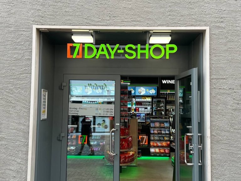 3D sign beluchtet
