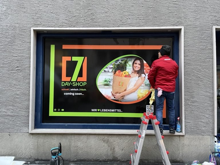 Fensterbeschriftung